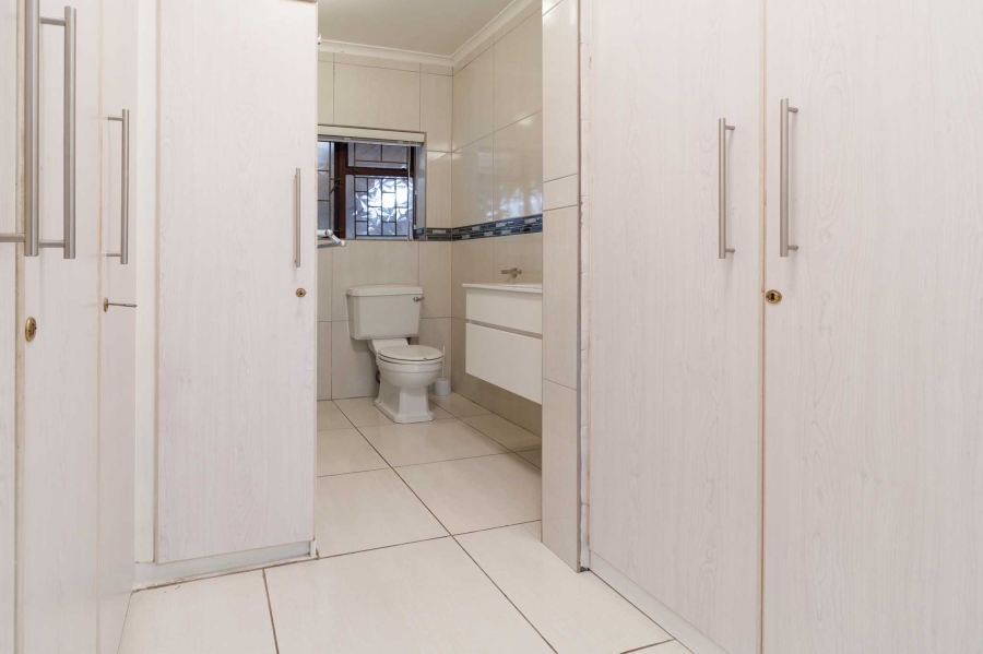 To Let 2 Bedroom Property for Rent in Plattekloof 2 Western Cape